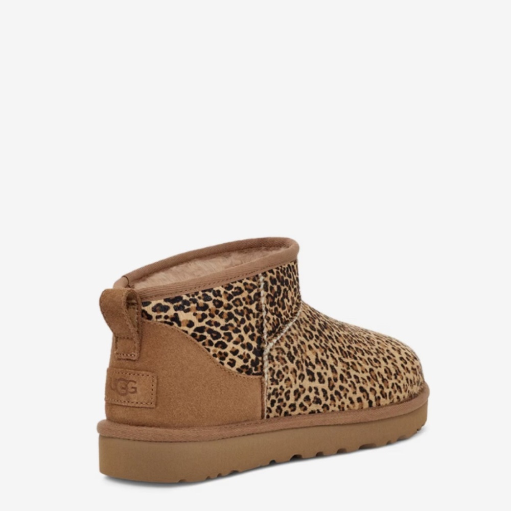 UGG Ultra Mini Speckles Bootie